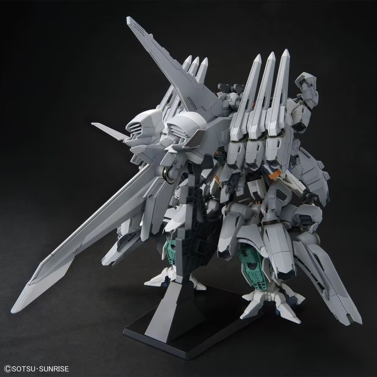 Disponibile in magazzino, mode - Bandai Gundam Hg recensione e prezzo