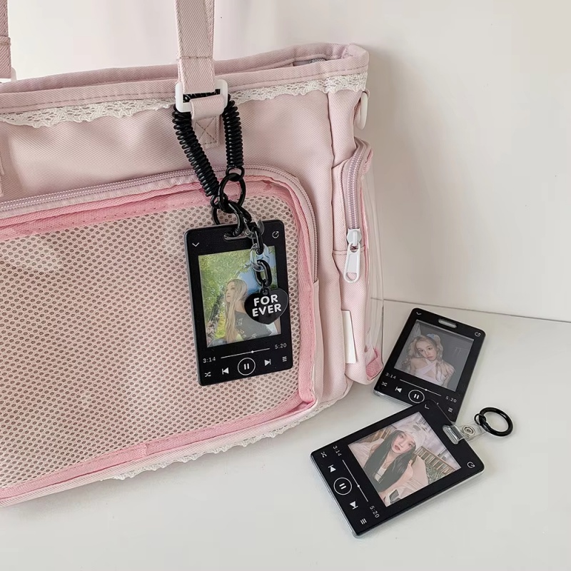Portachiavi nero con astuccio  - Collector Card Sleeve recensione e prezzo