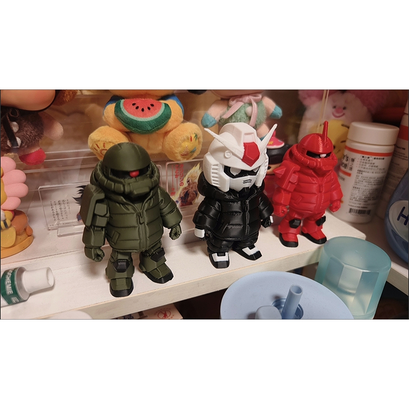 Modello Yige Q Version Zaku Rx - Bandai Gundam Hg recensione e prezzo